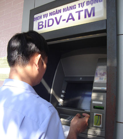 atm140311.jpg