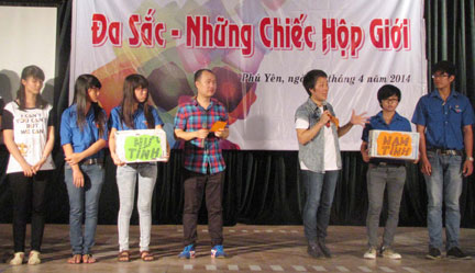 chiec-hop140407.jpg