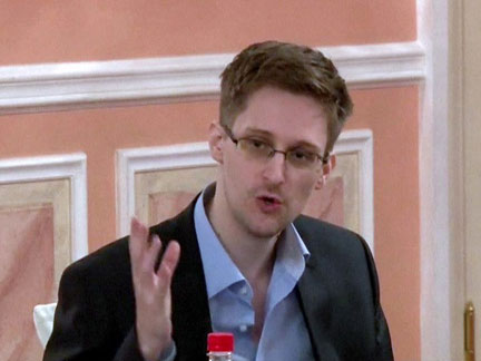 snowden-140501.jpg