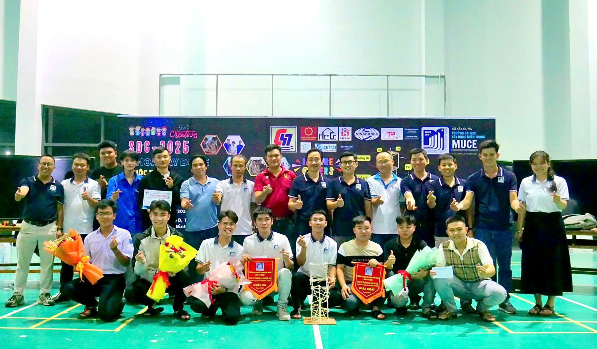 Khơi dậy sáng tạo từ cuộc thi thiết kế mô hình kết cấu