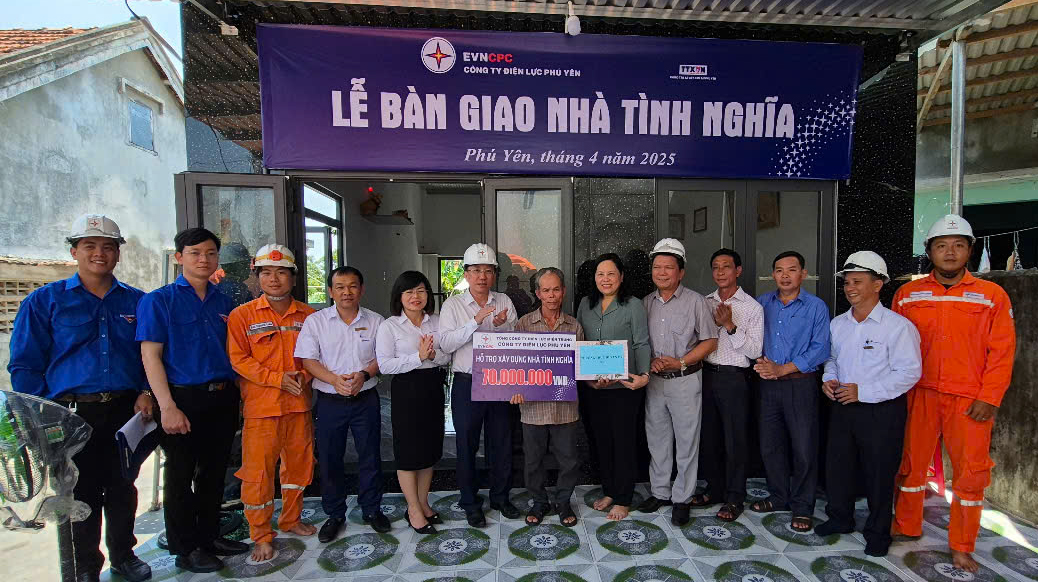CÔNG TY ĐIỆN LỰC PHÚ YÊN: Tích cực tham gia hoạt động an sinh