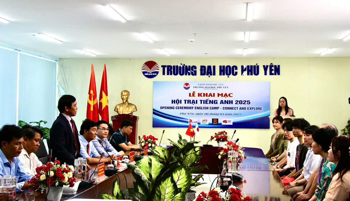 Khai mạc Hội trại Tiếng Anh 2025 dành cho sinh viên Phú Yên và Nhật Bản