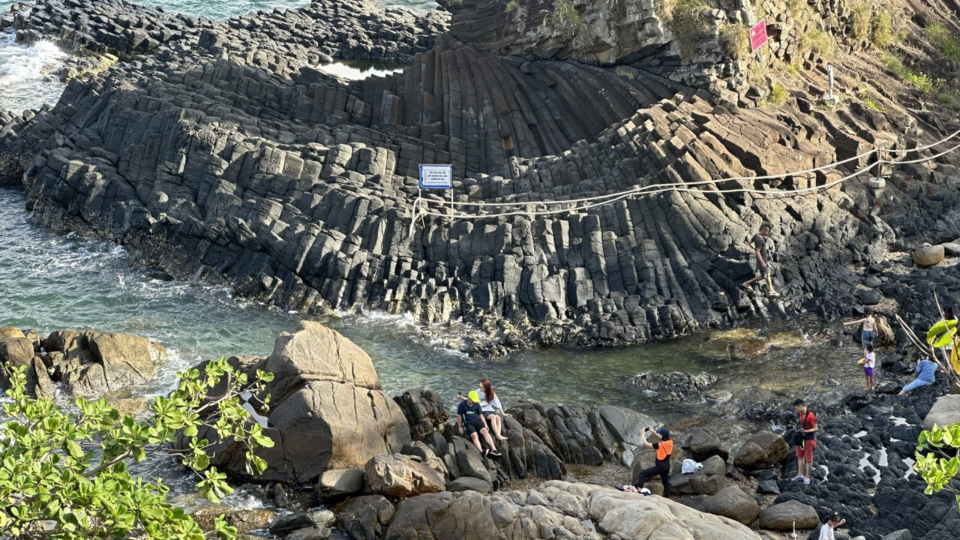 Da Dia reef - a destination not to be missed when tourists coming to Phu Yen