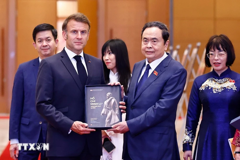 Chủ tịch Quốc hội: Quan hệ kinh tế Việt Nam - Pháp đạt được những kết quả ấn tượng