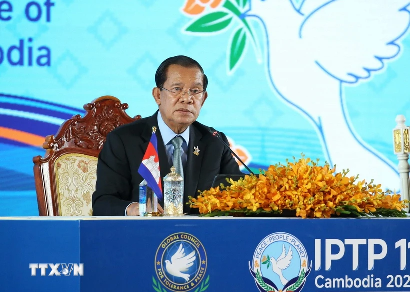 Chủ tịch Thượng viện Hun Sen khẳng định Việt Nam giúp Campuchia thoát diệt chủng