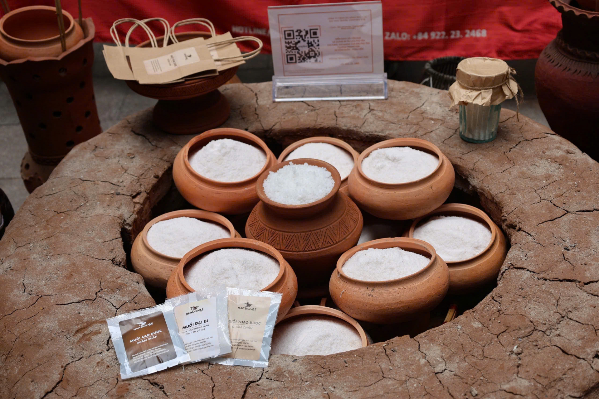 Tuyet Diem salt products