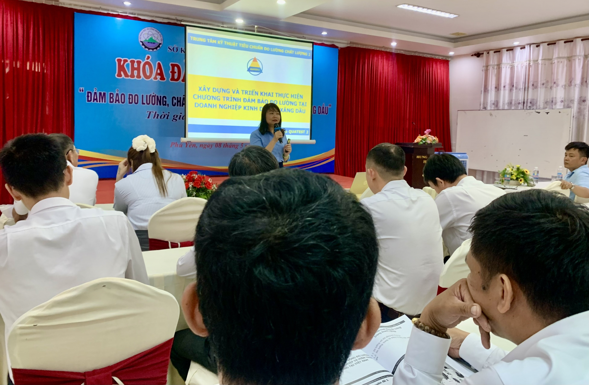 Tập huấn hoạt động đo lường và chất lượng xăng dầu