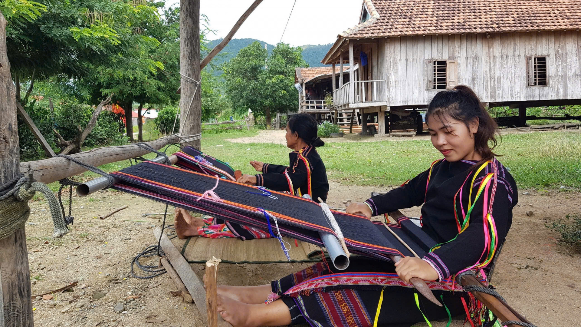 Để huyện Sơn Hòa phát triển bền vững sau sáp nhập