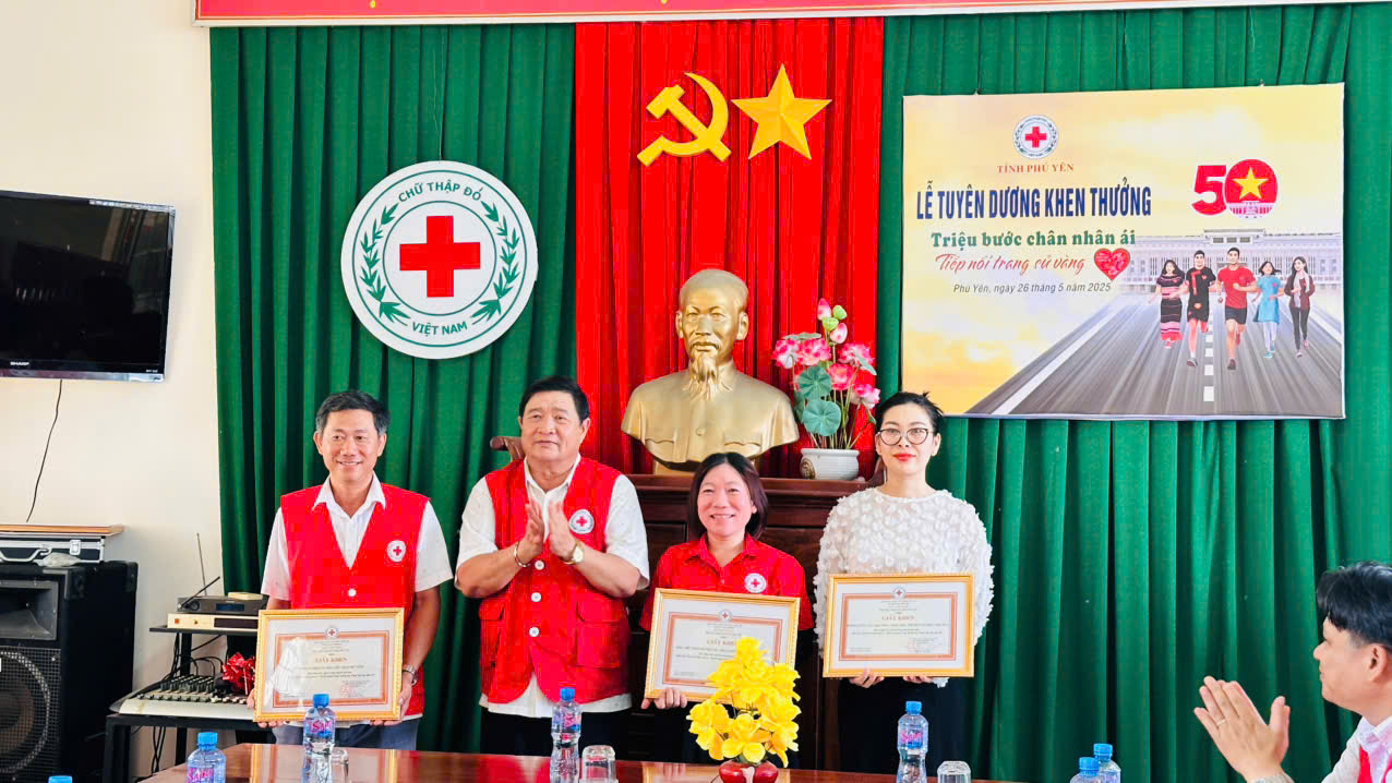 Quỹ “Triệu bước chân nhân ái - kết nối trang sự vàng” đã quyên góp gần 18 triệu đồng