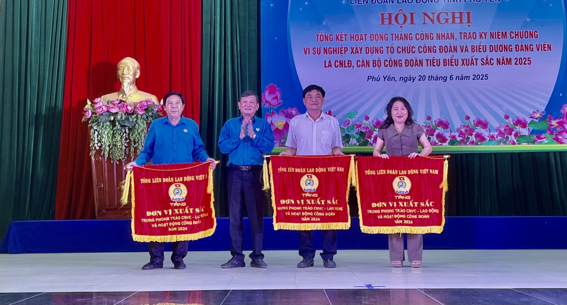 Khen thưởng 22 tập thể, 53 cá nhân
