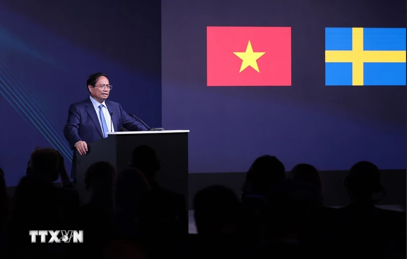 Thủ tướng Phạm Minh Chính phát biểu tại Diễn đàn kinh tế Việt Nam-Thụy Điển. Ảnh: TTXVN