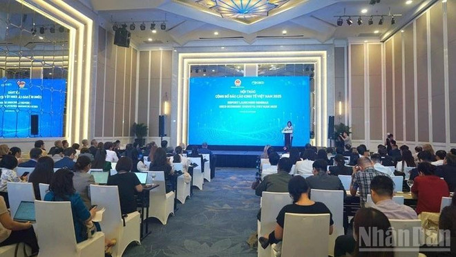 An overview of the report launching seminar. Photo: nhandan.vn