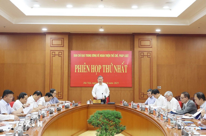 Tổng Bí thư Tô Lâm chủ trì phiên họp. Ảnh: TTXVN