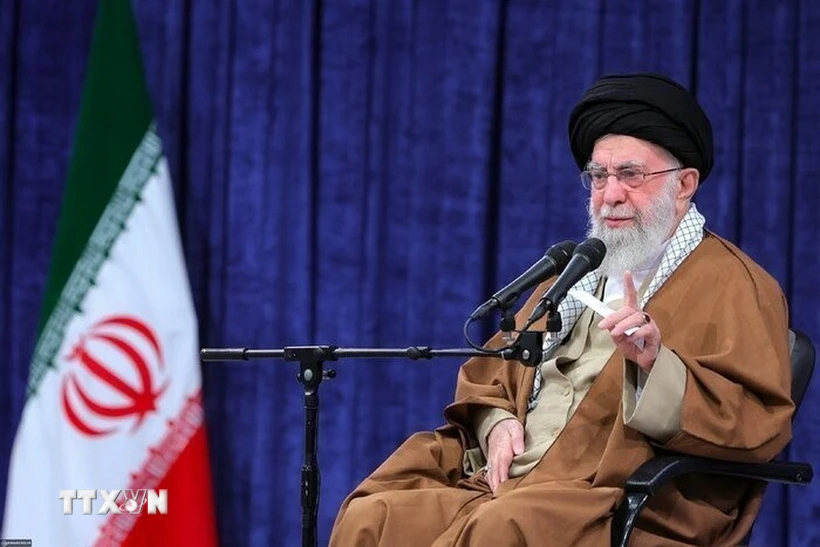 Lãnh tụ tối cao Iran lần đầu lên tiếng sau lệnh ngừng bắn với Israel