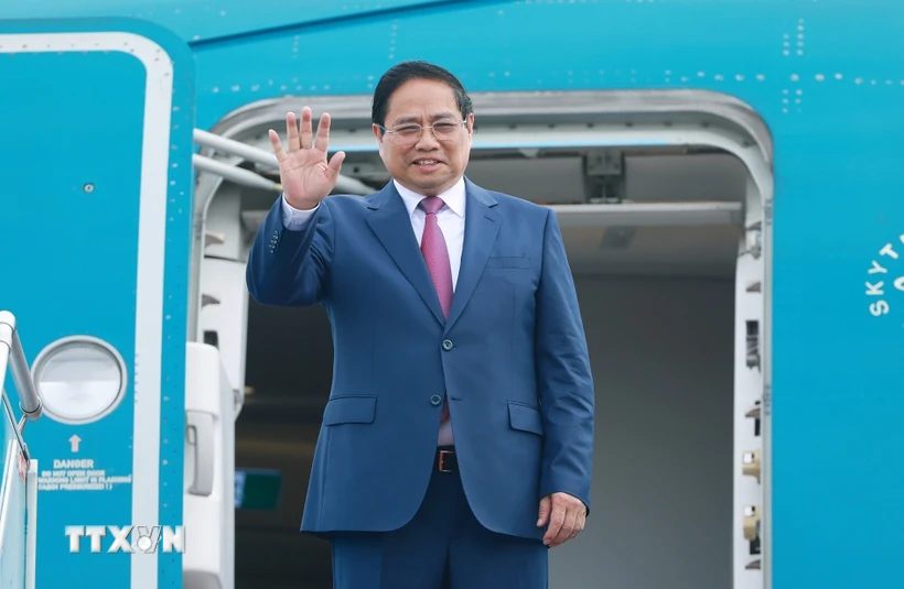 Thủ tướng Phạm Minh Chính lên đường dự Hội nghị WEF 16 Thiên Tân và làm việc tại Trung Quốc
